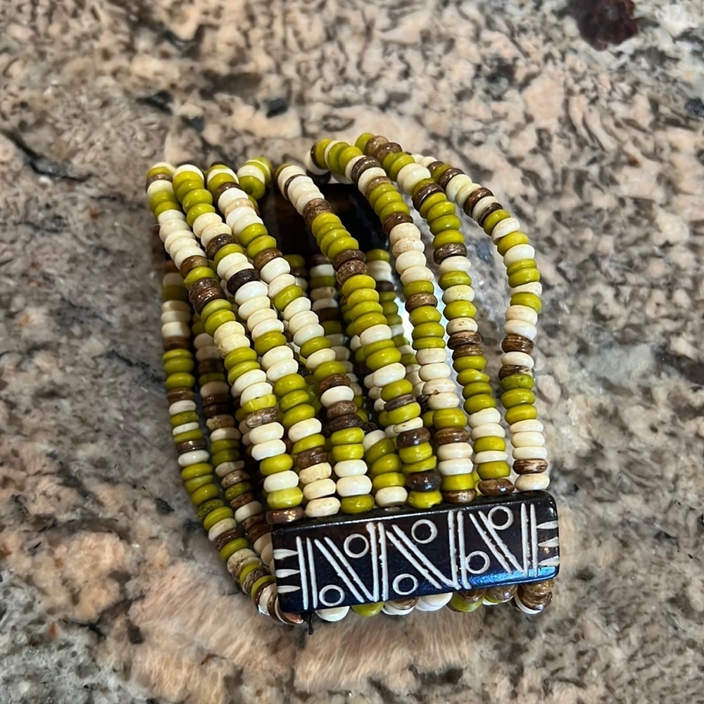 Bracelet